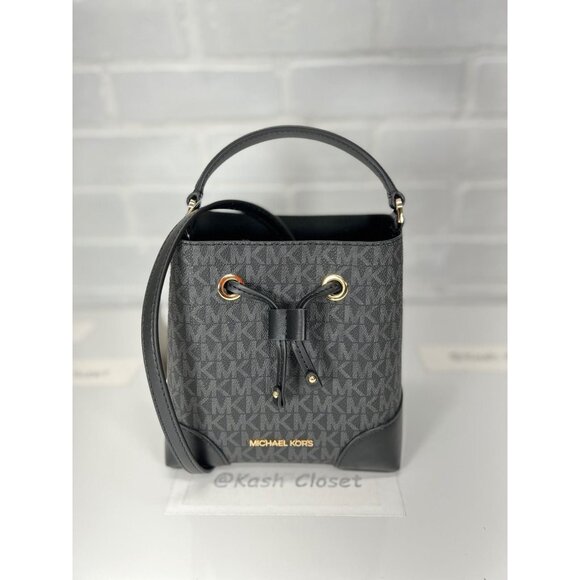 Michael Kors bucket bag mercer small drawstring crossbody bag black - Picture 1 of 12